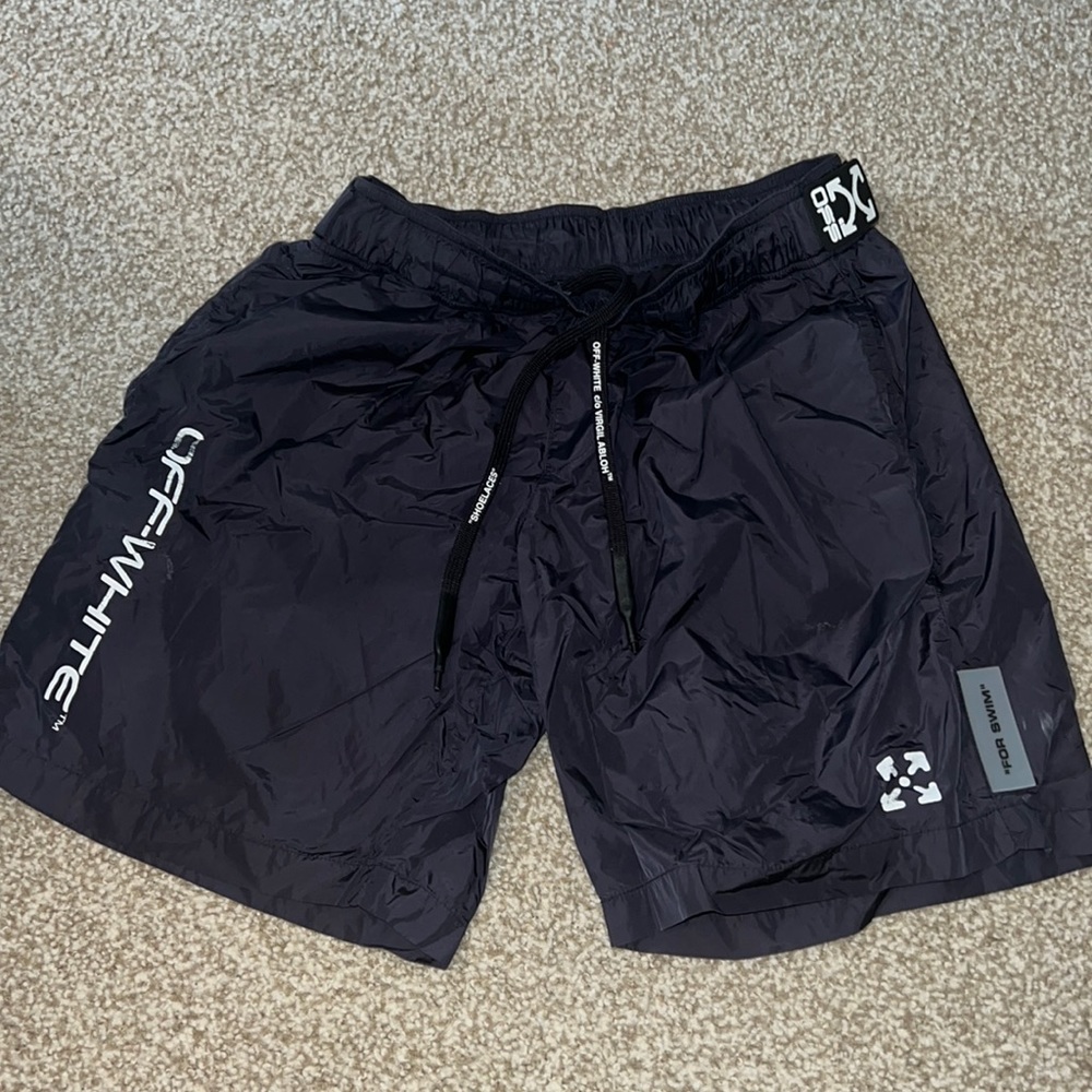 Men’s Offwhite swim
